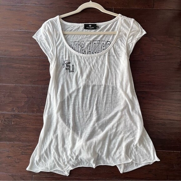 FSU seminoles let loose open back tee shirt Sz. Medium white black tissue - Picture 1 of 7